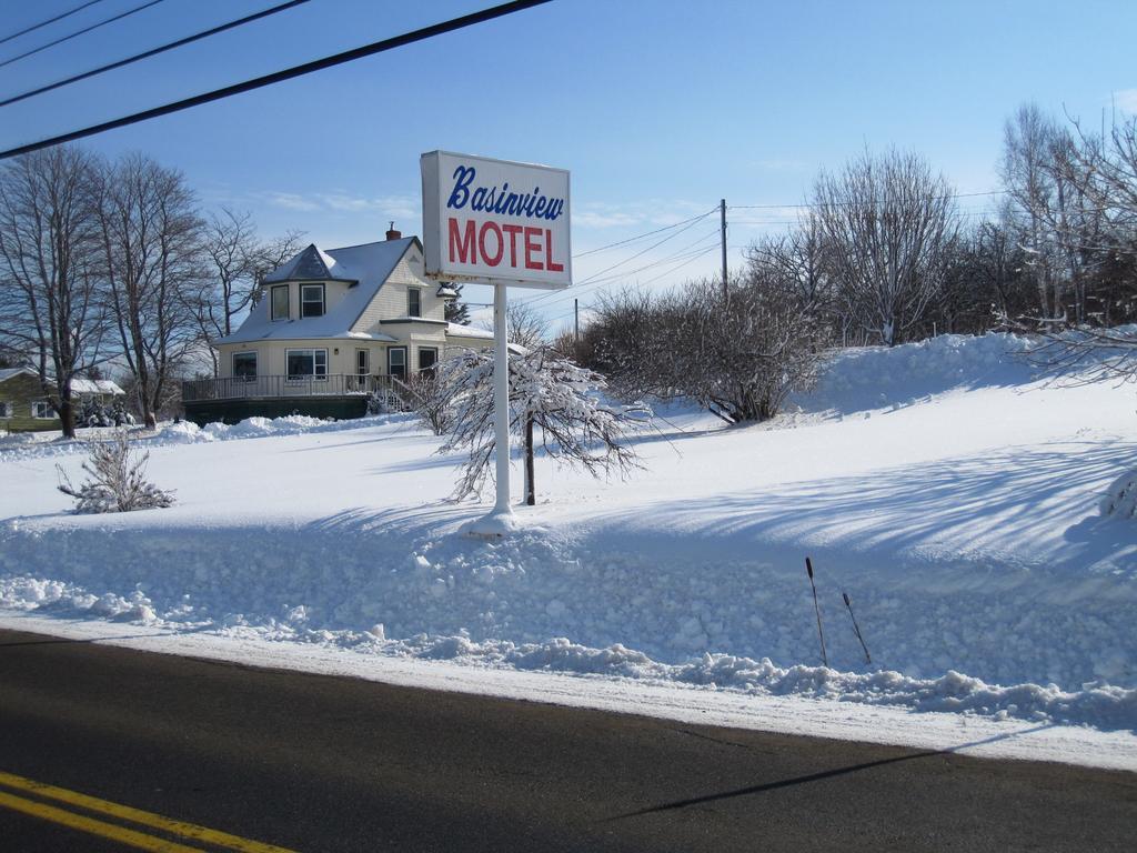 Basinview Motel Smiths Cove Екстериор снимка